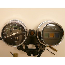 Compteurs Honda 125 CM JD05. Merci de cliquer sur la photo pour les details